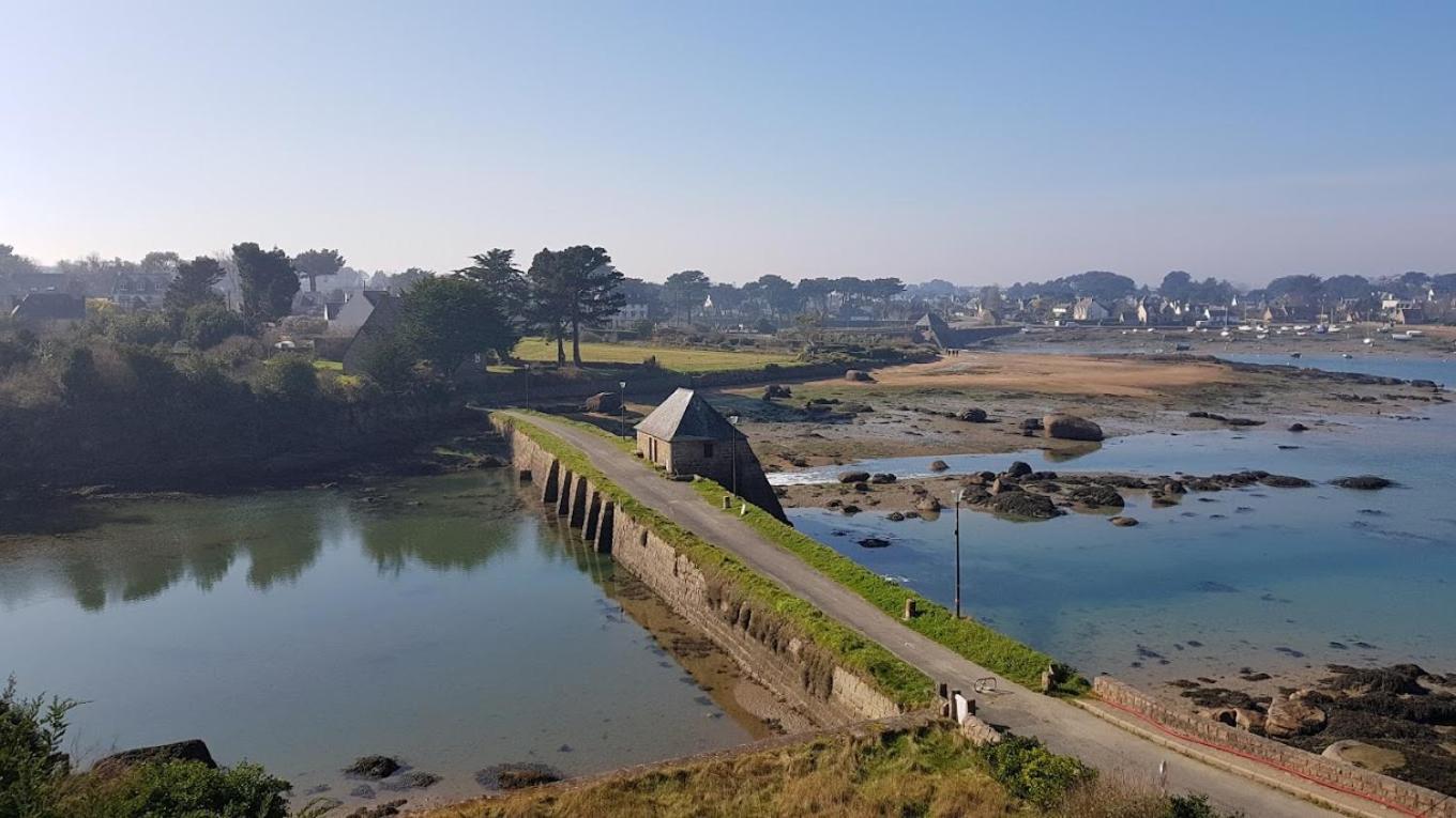 Escale A Ploumanac'h * Perros-Guirec